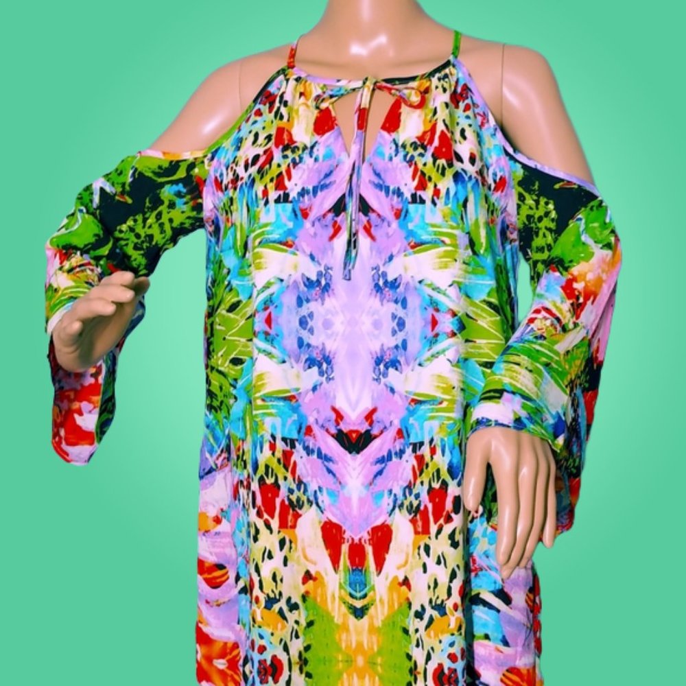 Alexis Admor Tropical cold shoulder dress